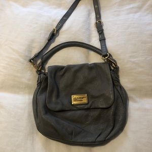 Marc by Marc Jacobs ukita crossbody gray